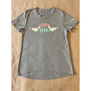 "Central Perk" Friends T-Shirt, Gray, Size M